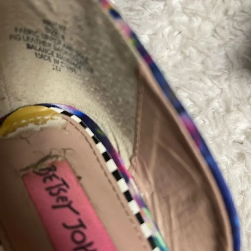 Betsey Johnson Hallye Fabric multi  color slip on heels black pompon accent SZ8